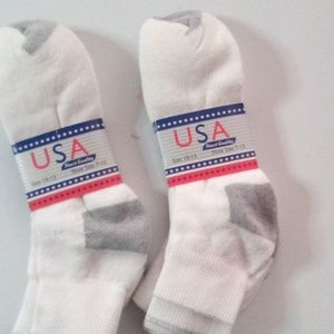 Men white socks